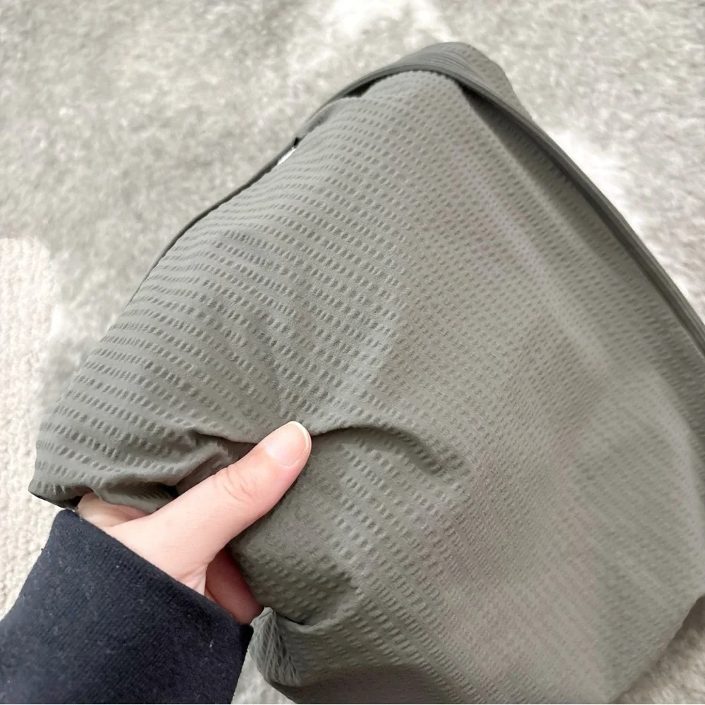 Athleta Textured Brooklyn Jogger Pants - Picture 8 of 12